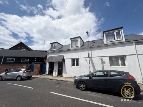 View Full Details for Clarendon Road, Southsea, Portsmouth