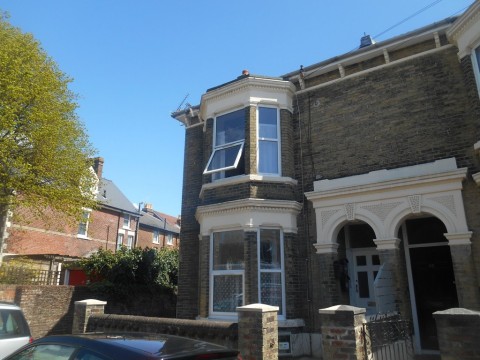 View Full Details for Albert Grove, Southsea, PO5.