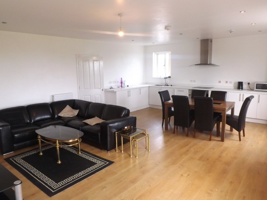 Images for ** NO FEES **Clarence Parade