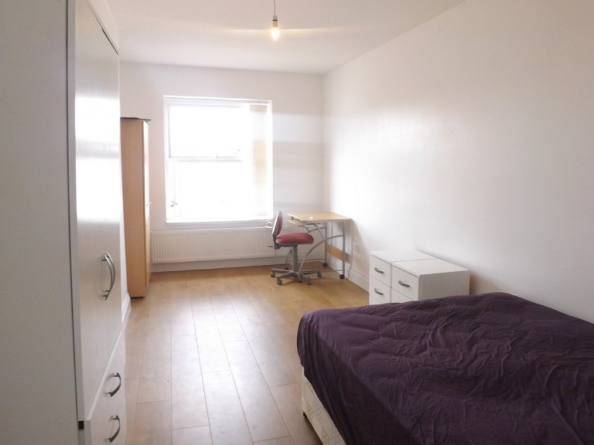 Images for ** NO FEES **Clarence Parade