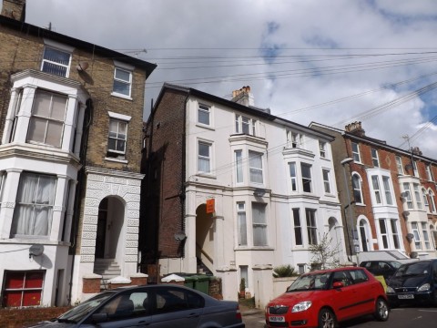 View Full Details for Elphinstone Road, Southsea