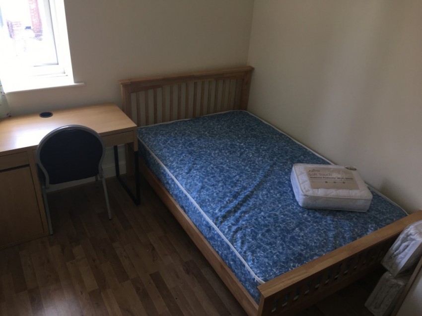Images for *NO STUDENT FEES 2019* Lawrence Road, Southsea