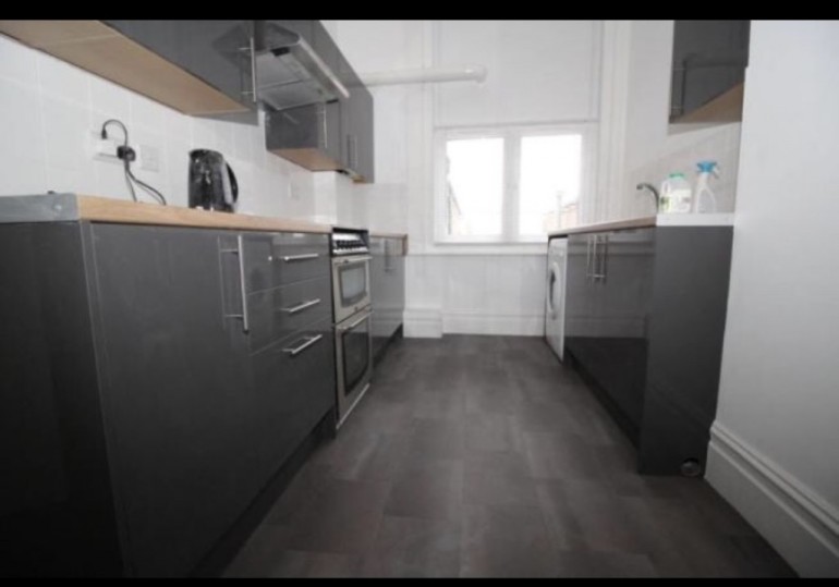 *NO STUDENT FEES 2019* Elm Grove, Southsea