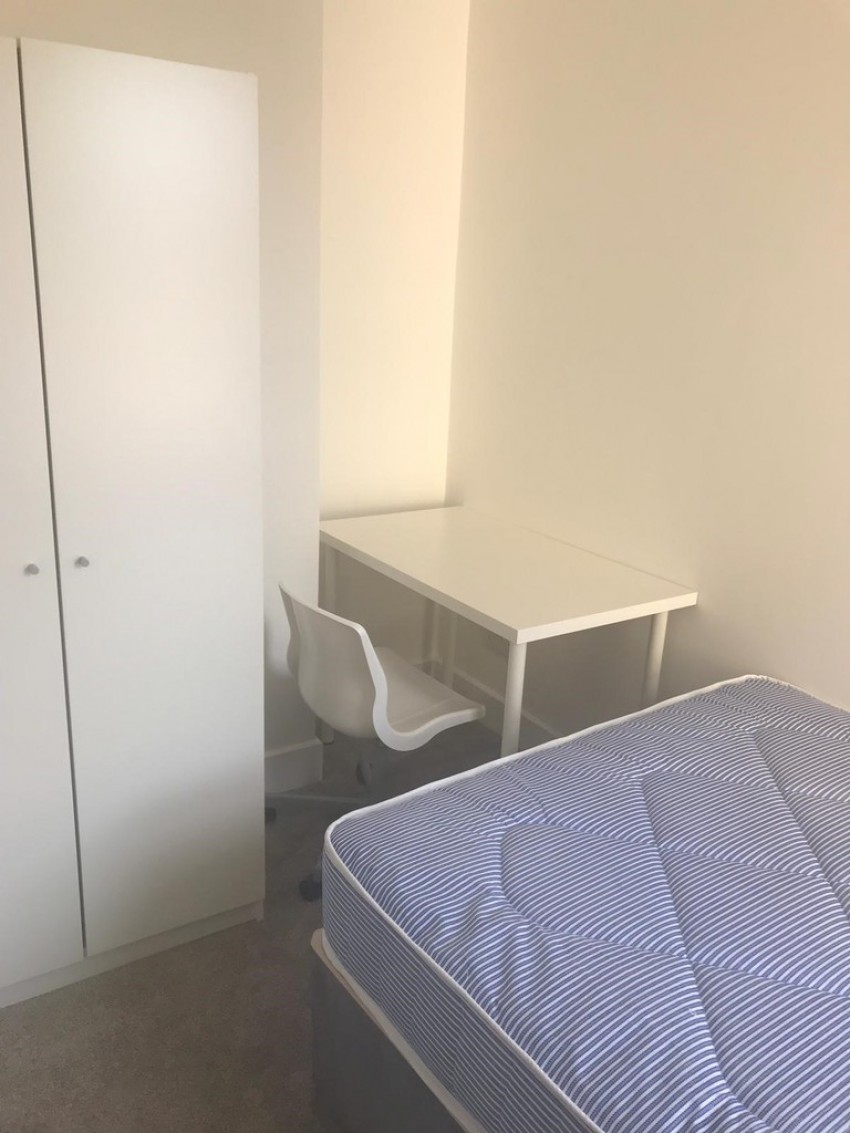 Images for *NO STUDENT FEES 2019*Margate Road, Southsea