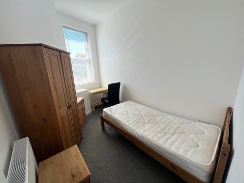 View Full Details for Plymouth Road, Portsmouth