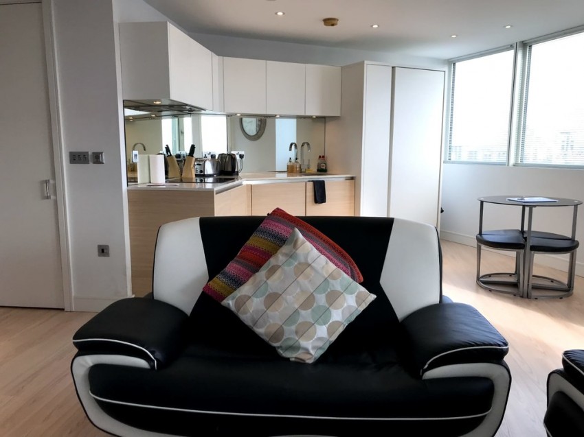 Images for No. 1 Building , Gunwharf Quays