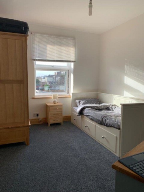 View Full Details for Hayling Avenue, Portsmouth