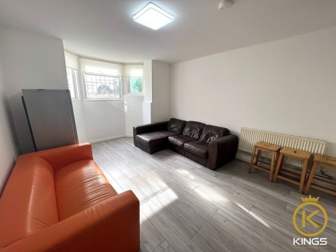 View Full Details for Brougham Road, Southsea
