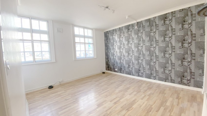 Images for Shaftsbury Mews, North End
