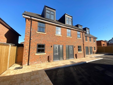 View Full Details for Woodcraft, Carpenter Close