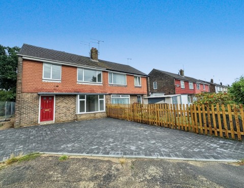 View Full Details for Tennyson Crescent, Waterlooville