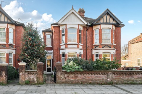 View Full Details for Goldsmith Avenue, Southsea