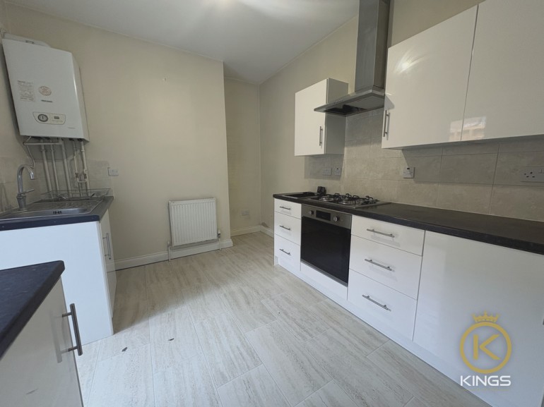 London Road, North End