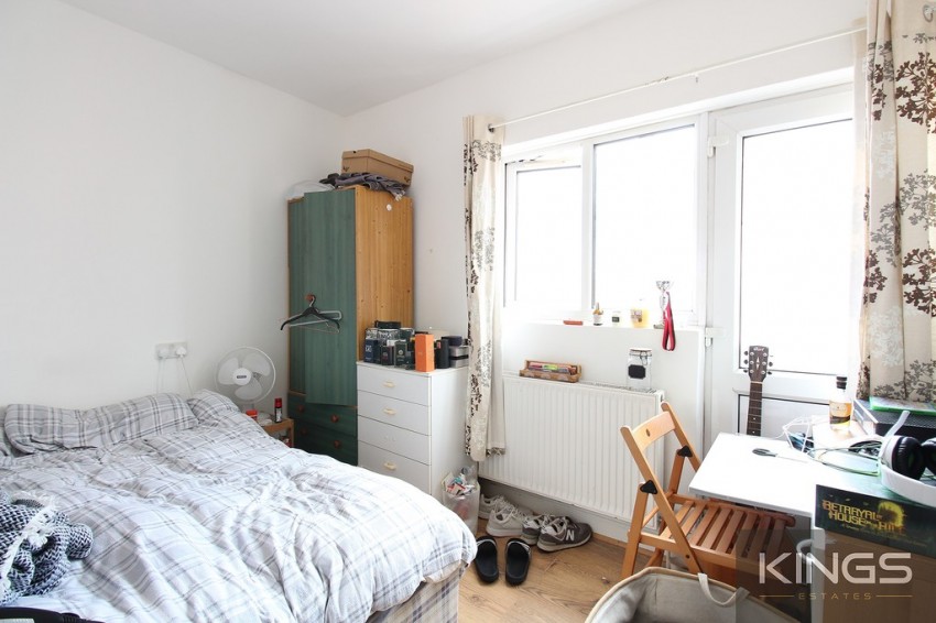 Images for Holyrood Avenue, Southampton