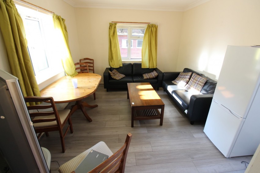 Images for Shaftesbury Avenue, Southampton