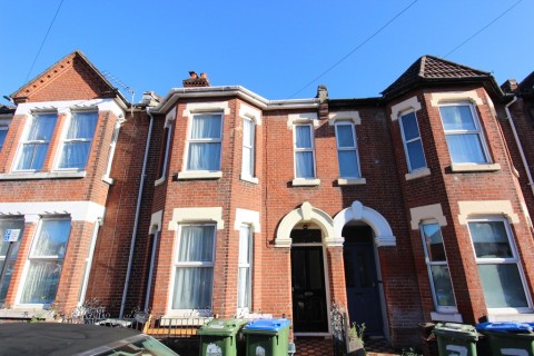 View Full Details for Shakespeare Avenue, Southampton
