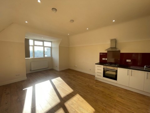 View Full Details for Hawkeswood Road, Southampton