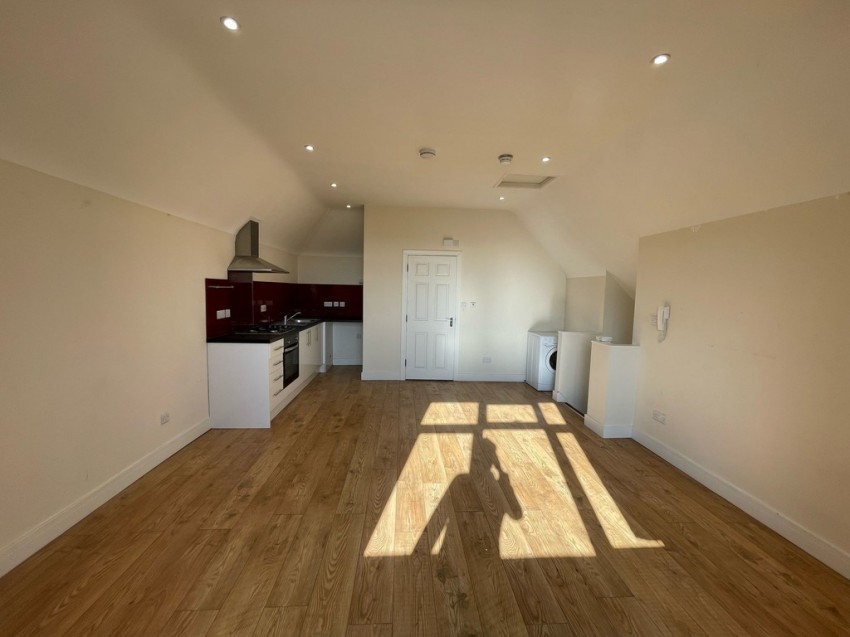 Images for Hawkeswood Road, Southampton