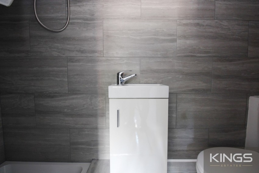 Images for Rockstone Lane, Southampton
