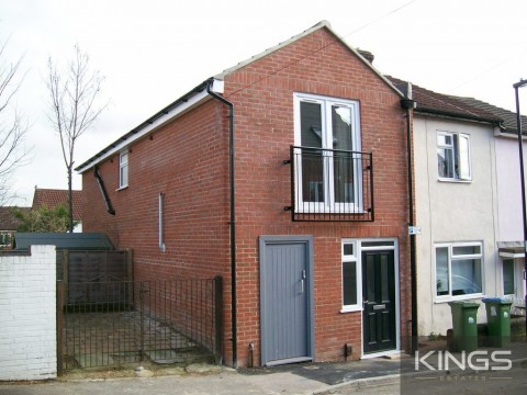 View Full Details for Cedar Road, Southampton