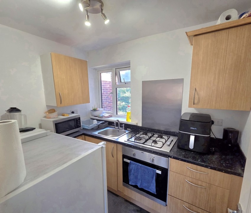 Images for Woodside Road