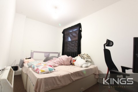 View Full Details for Terminus Terrace, Southampton