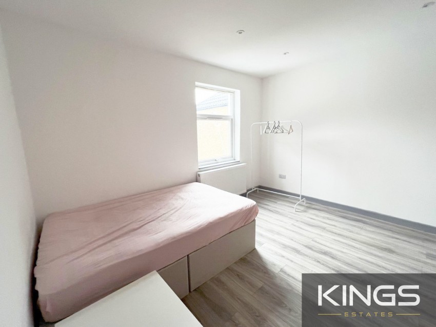 Images for Broadlands Road, Southampton