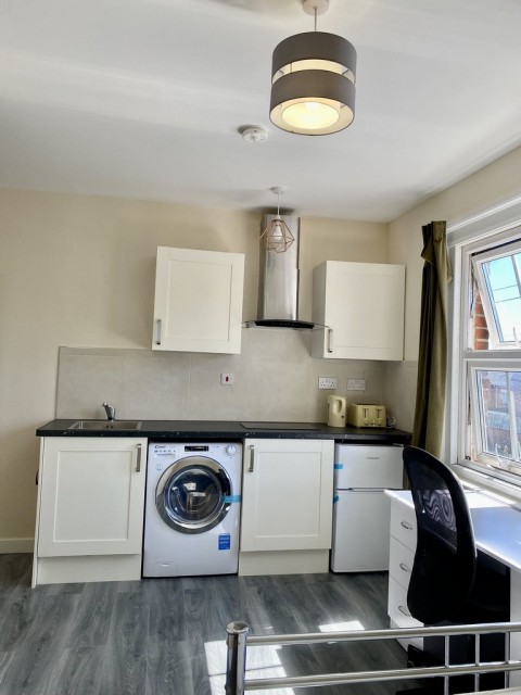 View Full Details for Mayfield Road, Southampton