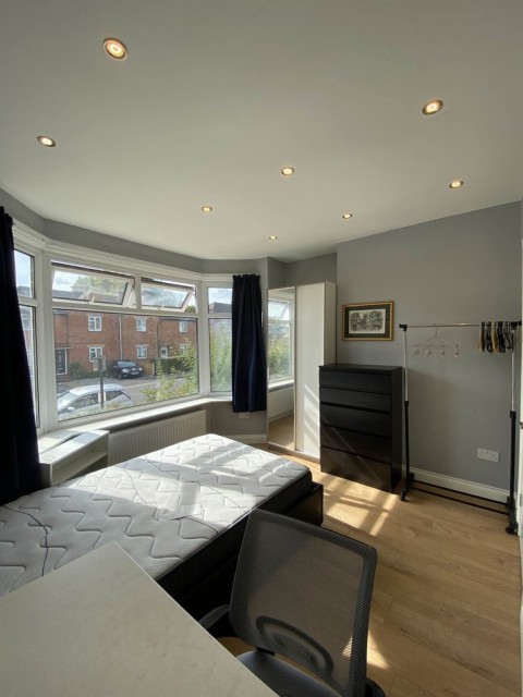 View Full Details for Broadlands Rd, Southampton