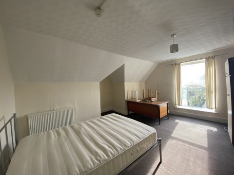 View Full Details for The Avenue, Southampton