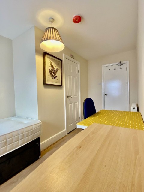 View Full Details for Highcrown Street, Southampton
