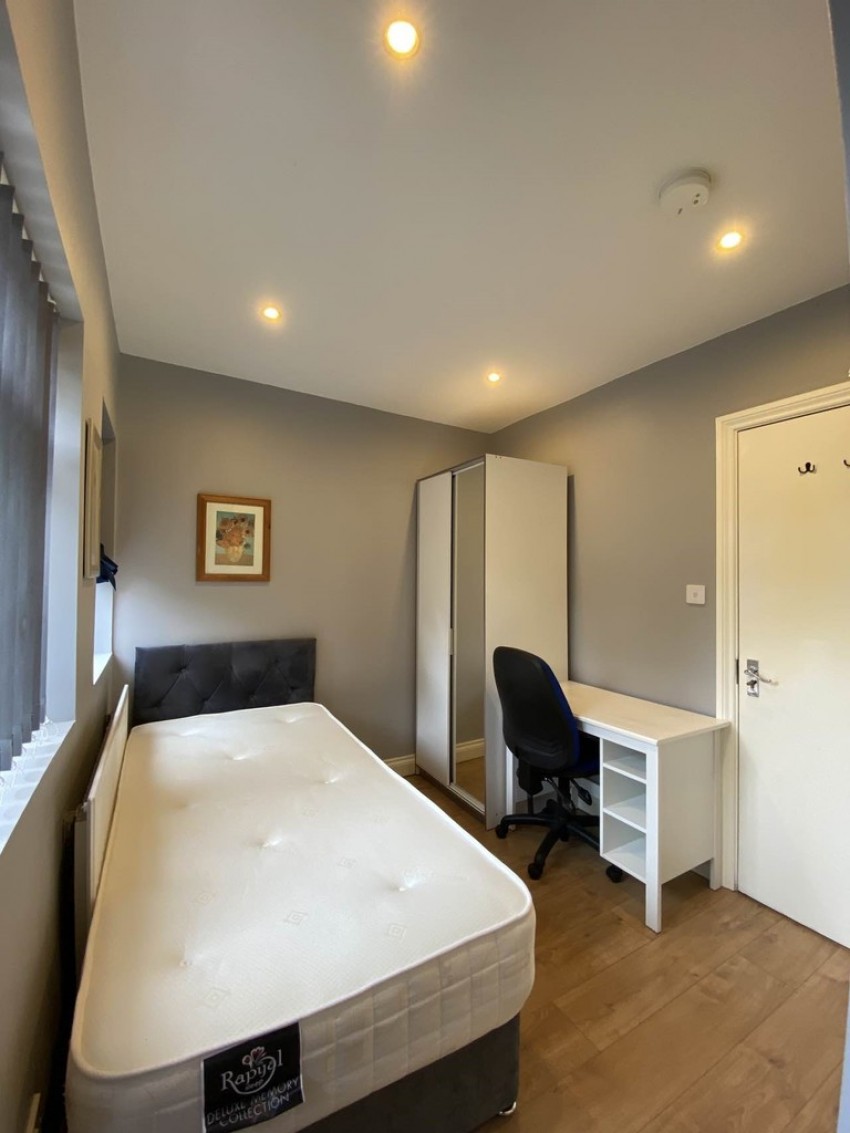 Images for Broadlands Rd, Southampton