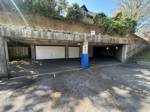 View Full Details for Westridge Road, Southampton