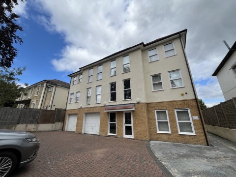 View Full Details for Lawn Road, Southampton