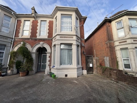 View Full Details for Denzil Avenue, Southampton