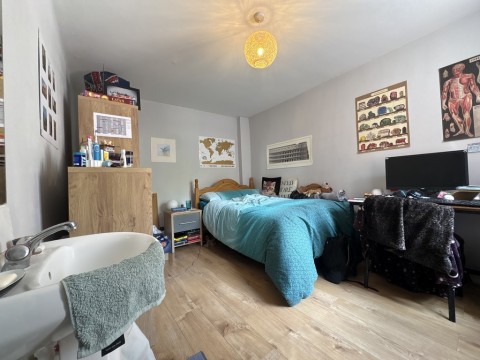 View Full Details for Milton Road, Southampton