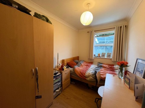 View Full Details for Avenue Road, Southampton