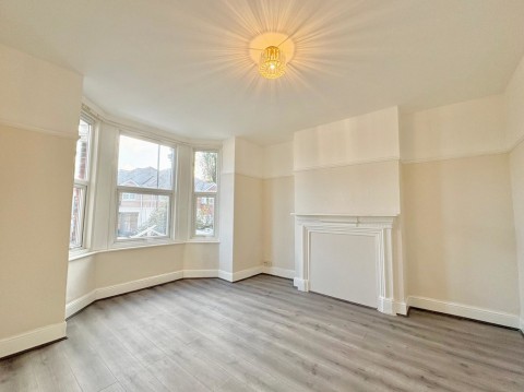 View Full Details for High Road, Southampton