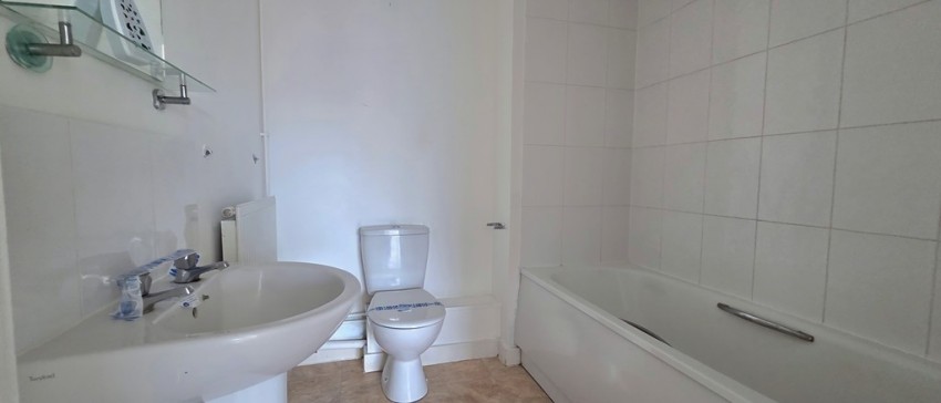 Images for Greenway court