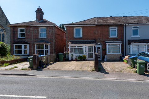 View Full Details for Weston Grove Road, Southampton