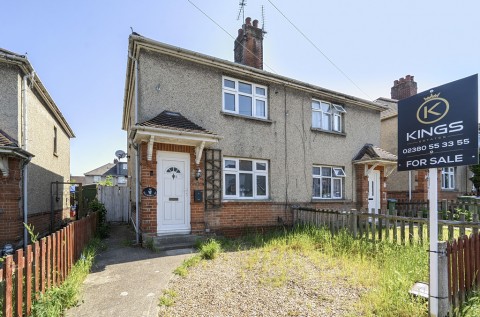 View Full Details for Bluebell Road, Southampton