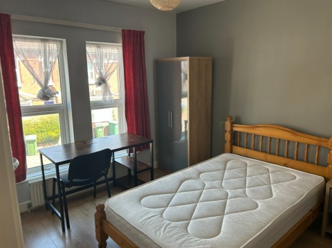 View Full Details for Milton Road, Southampton