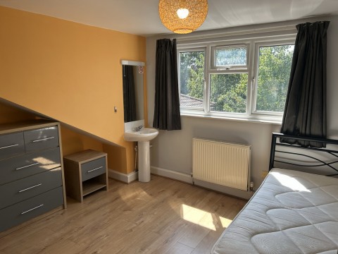 View Full Details for Milton Road, Southampton