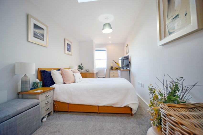 Images for Chertsey Street, Guildford