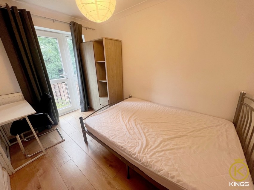 Images for Ash Grove, Guildford