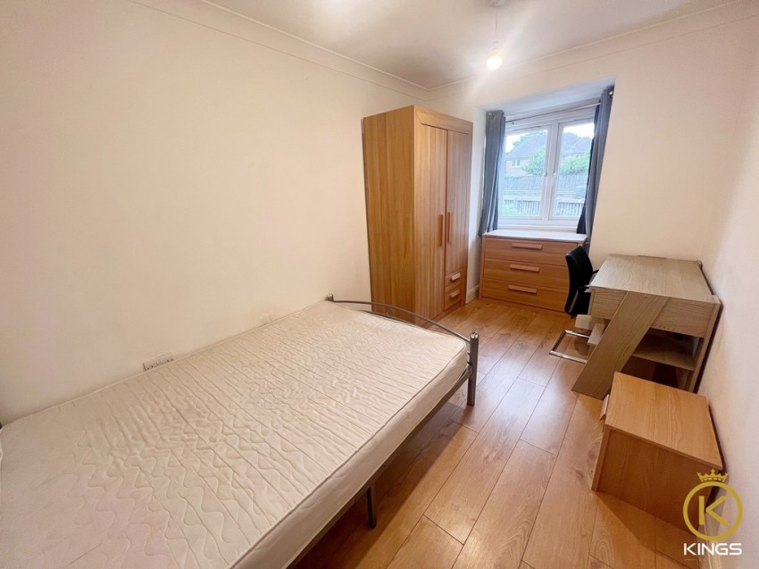 Images for Ash Grove, Guildford