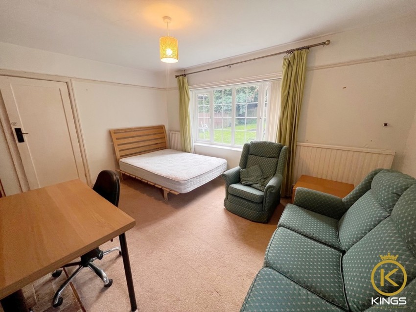 Images for Curling Vale, Guildford