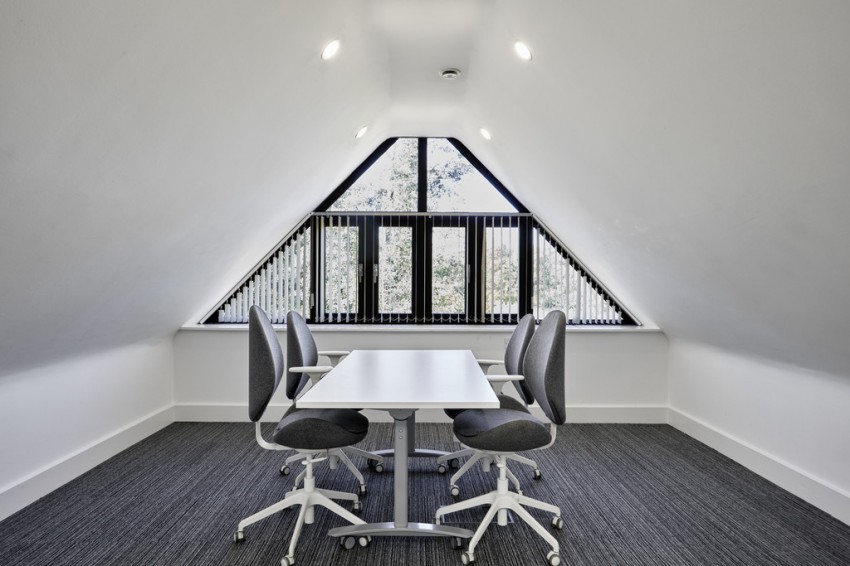 Images for Suite 2 Oak House Tanshire Park, Godalming