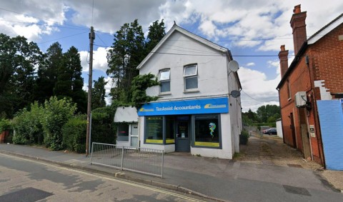 View Full Details for Victoria Road, Farnborough
