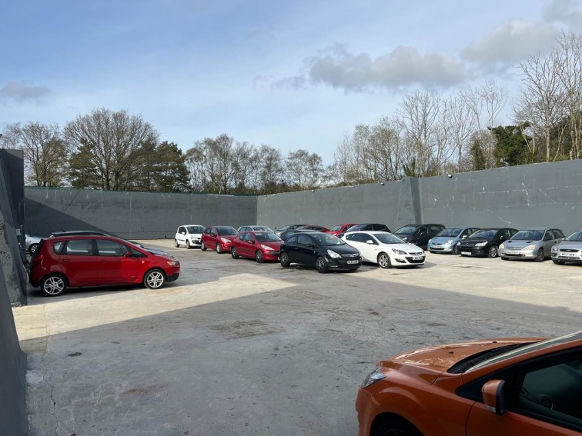 Images for Odiham Road, Farnham